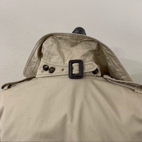 BR Water-Resistant Classic Trench Coat - Picture 6 of 11